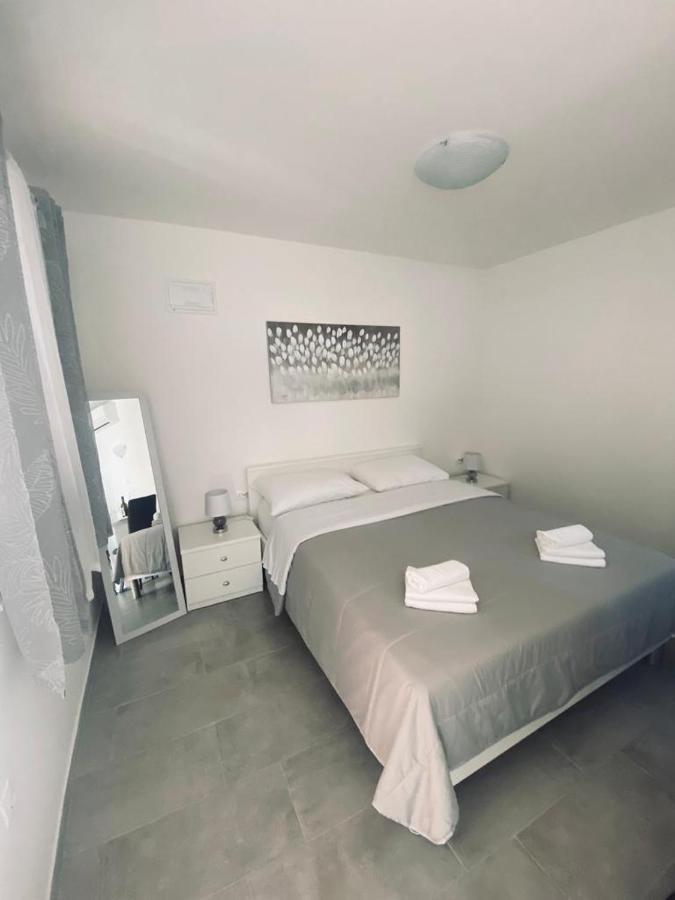 Apartmani Mila Starigrad Paklenica Exteriér fotografie
