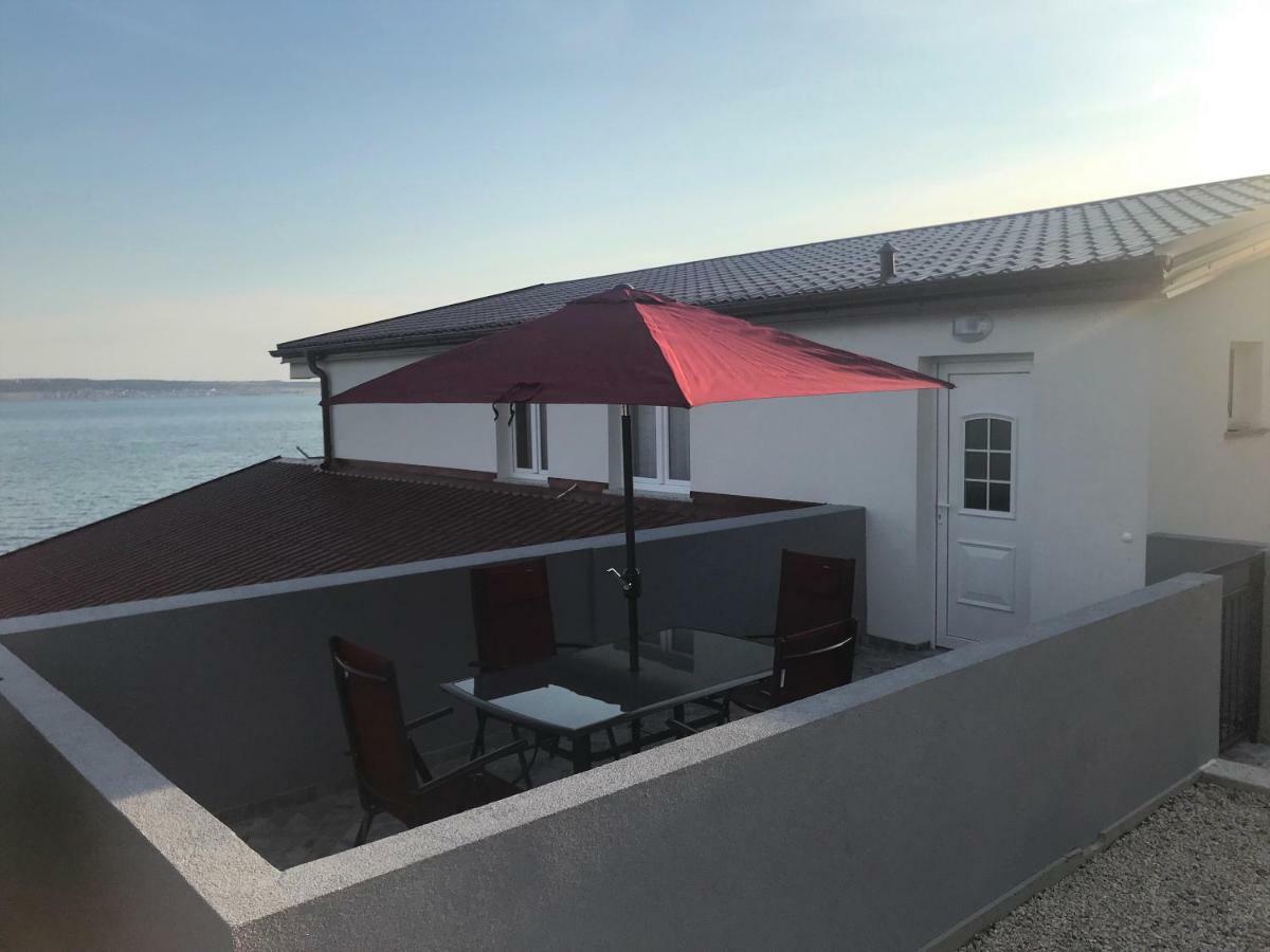 Apartmani Mila Starigrad Paklenica Exteriér fotografie